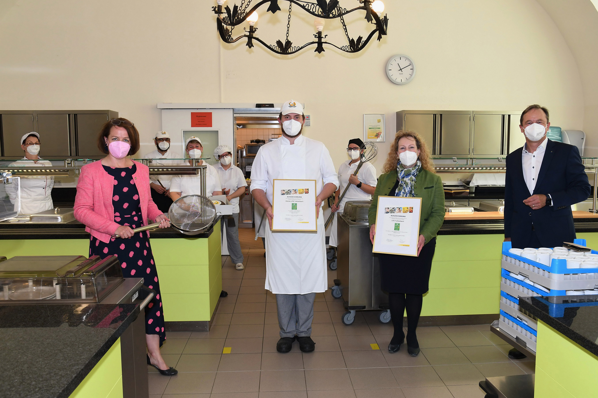 Fachschule Tullnerbach mit Premium-Gütesiegel „Vitalküche“ ausgezeichnet