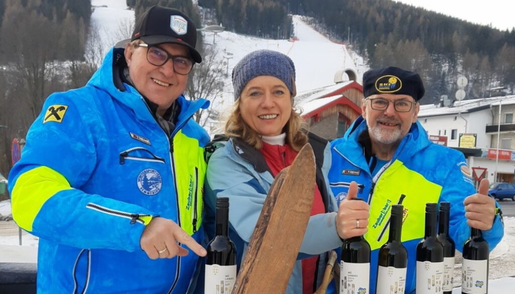 Ski-Weltcup Semmering NÖ Landesweine-PA-22 zugeschnitten