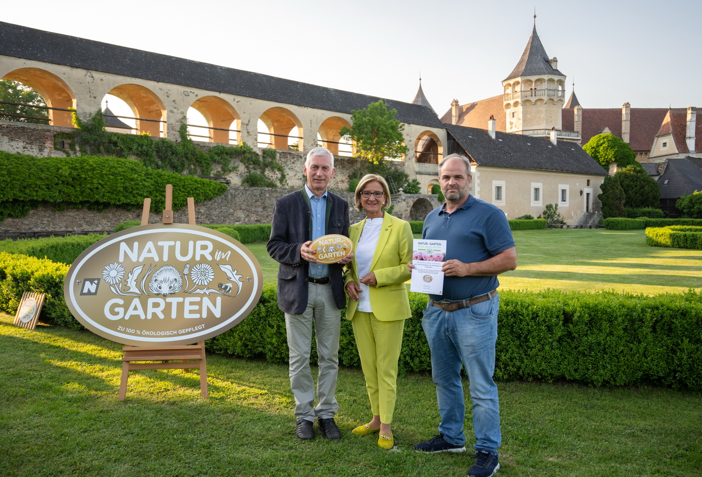 Gartenbauschule Langenlois mit dem „Goldenen Igel“ ausgezeichnet