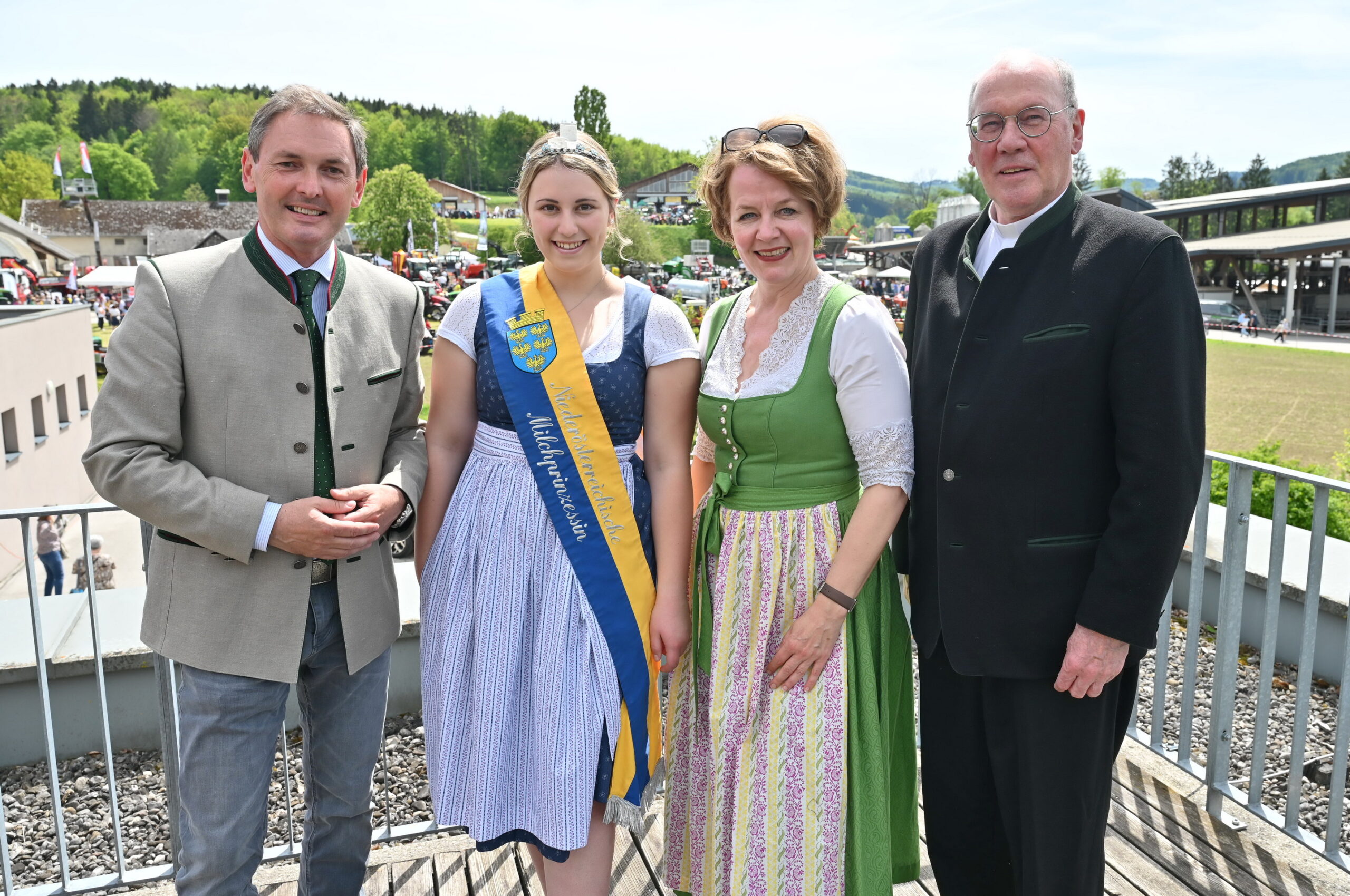 Pyhra 110 Jahre-Festgäste1-24 Copyright Mück