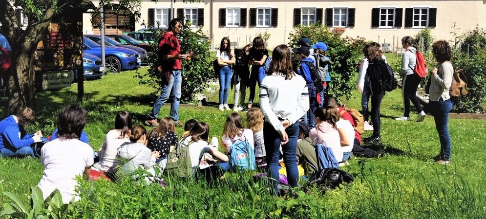 Schulung-Jugendliche