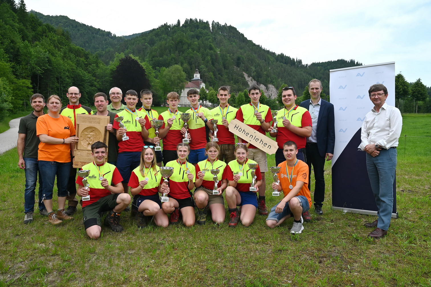 Bergbauernschule Hohenlehen dominiert den 35. Waldarbeitswettbewerb