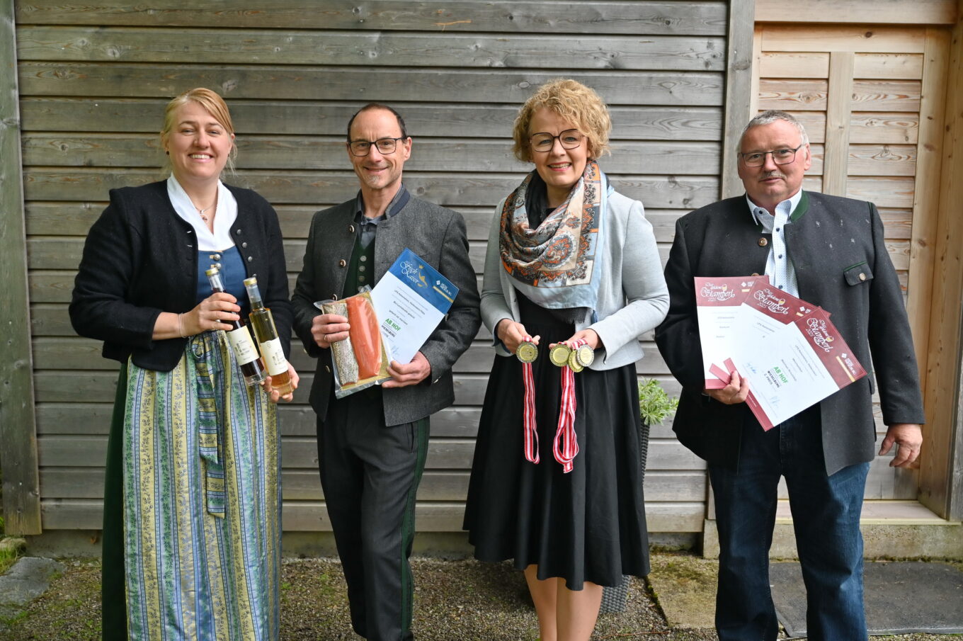 Bio-Fisch, Fleischspezialitäten und Edelbrände der Bergbauernschule Hohenlehen ausgezeichnet Bio-Fisch, Fleischspezialitäten und Edelbrände der Bergbauernschule Hohenlehen ausgezeichnet