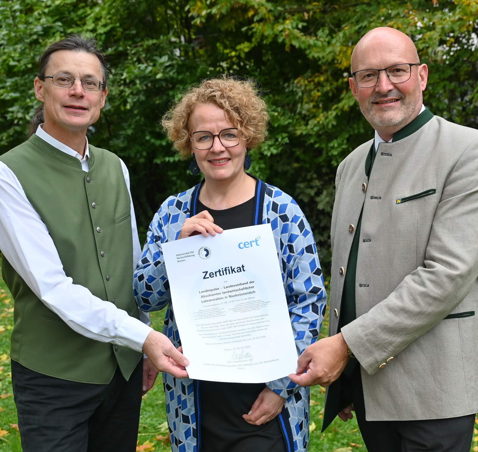 Landimpulse-Zertifikat-25 zugeschnitten