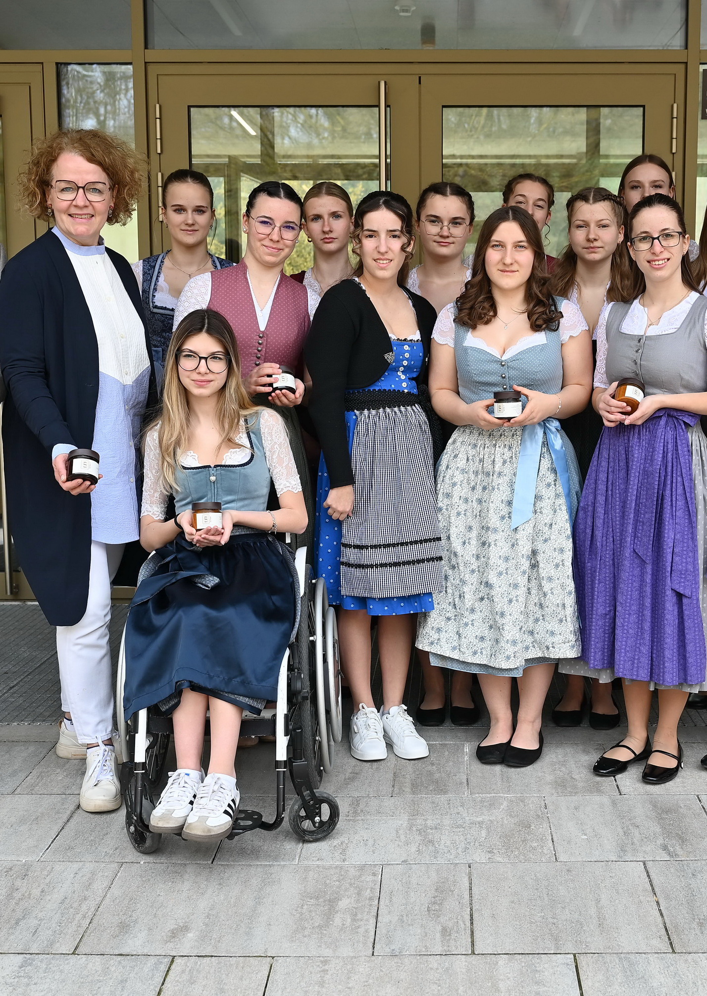 Pyhra Juniorfirma-26 zugeschnitten